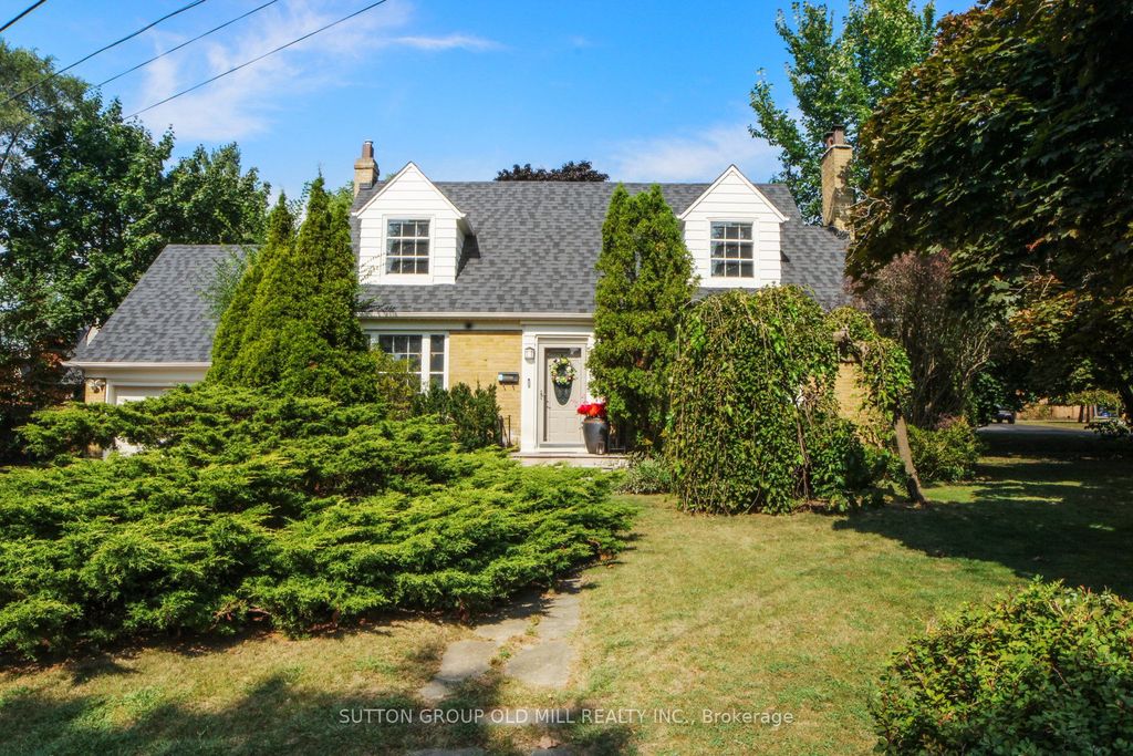 Photo of 2 Bywood Drive, Toronto, ON M9A 1L7 (MLS # W12408939)