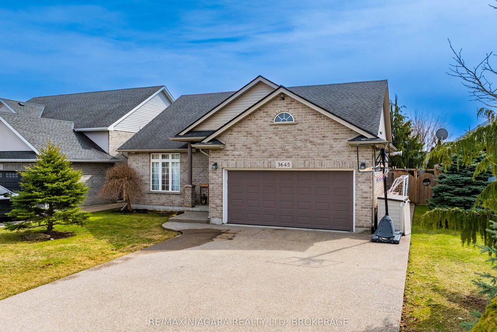 Photo of 3645 Carver Street, Fort Erie, ON L0S 1S0 (MLS # X12933696)