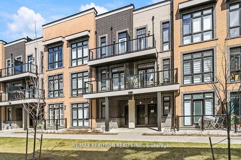 8 Sayers Lane 12 Richmond Hill ON L4E 1J4