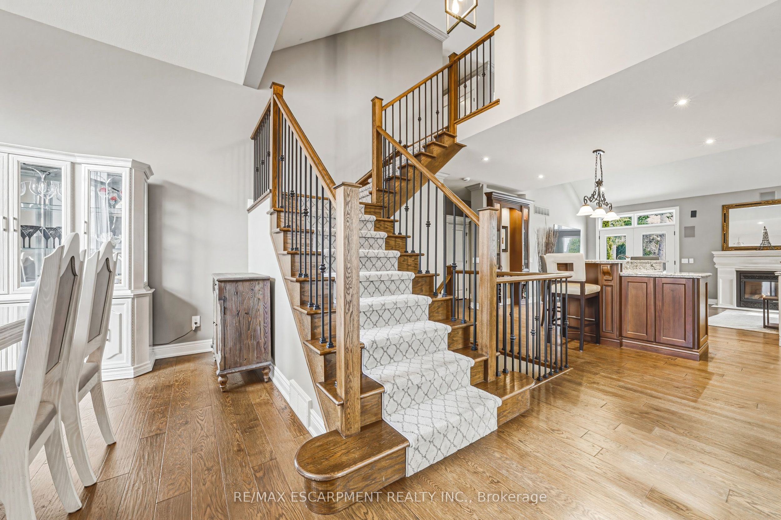 976 Shadeland Avenue 3