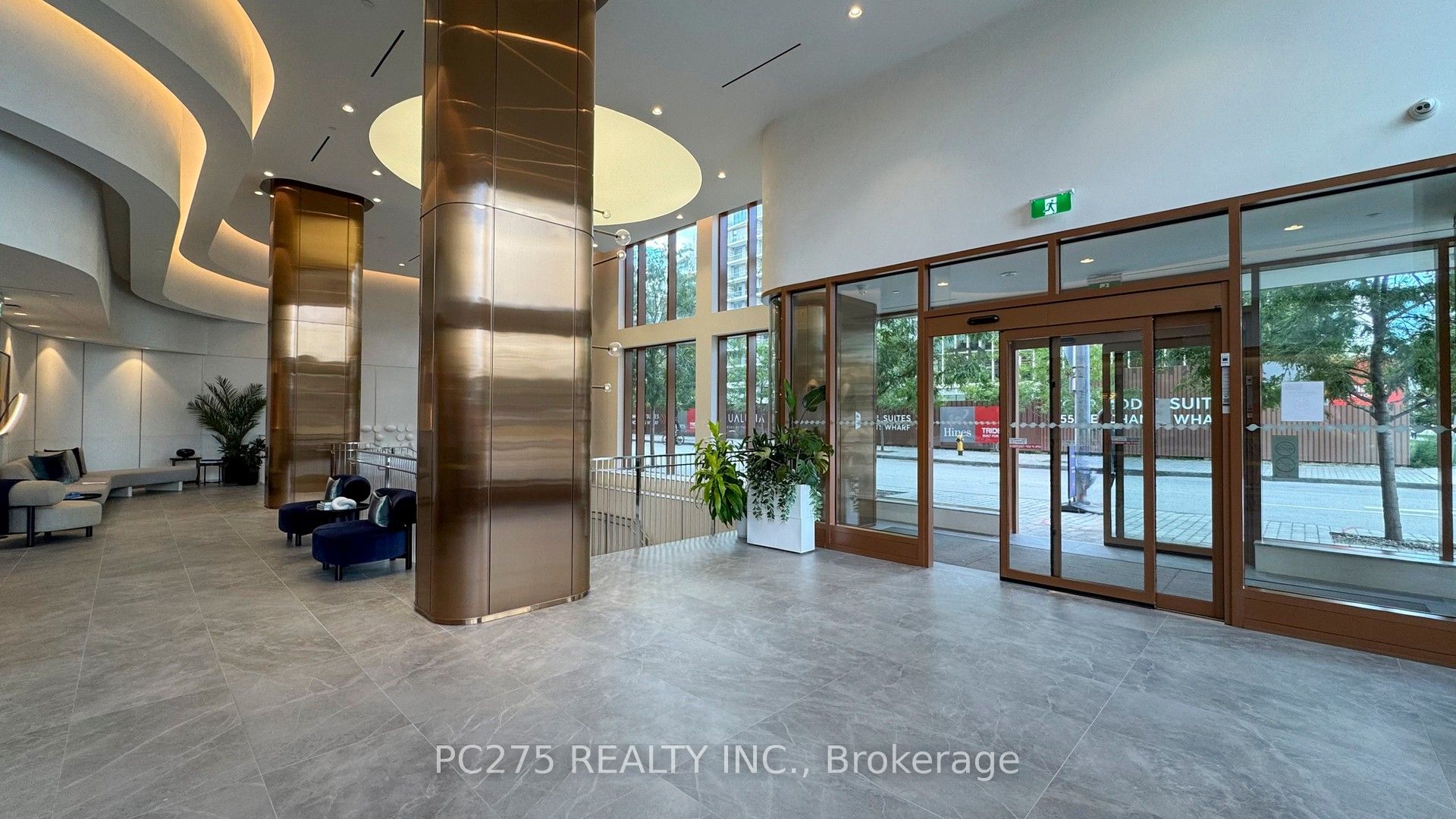 155 Merchants' Wharf N/A 325