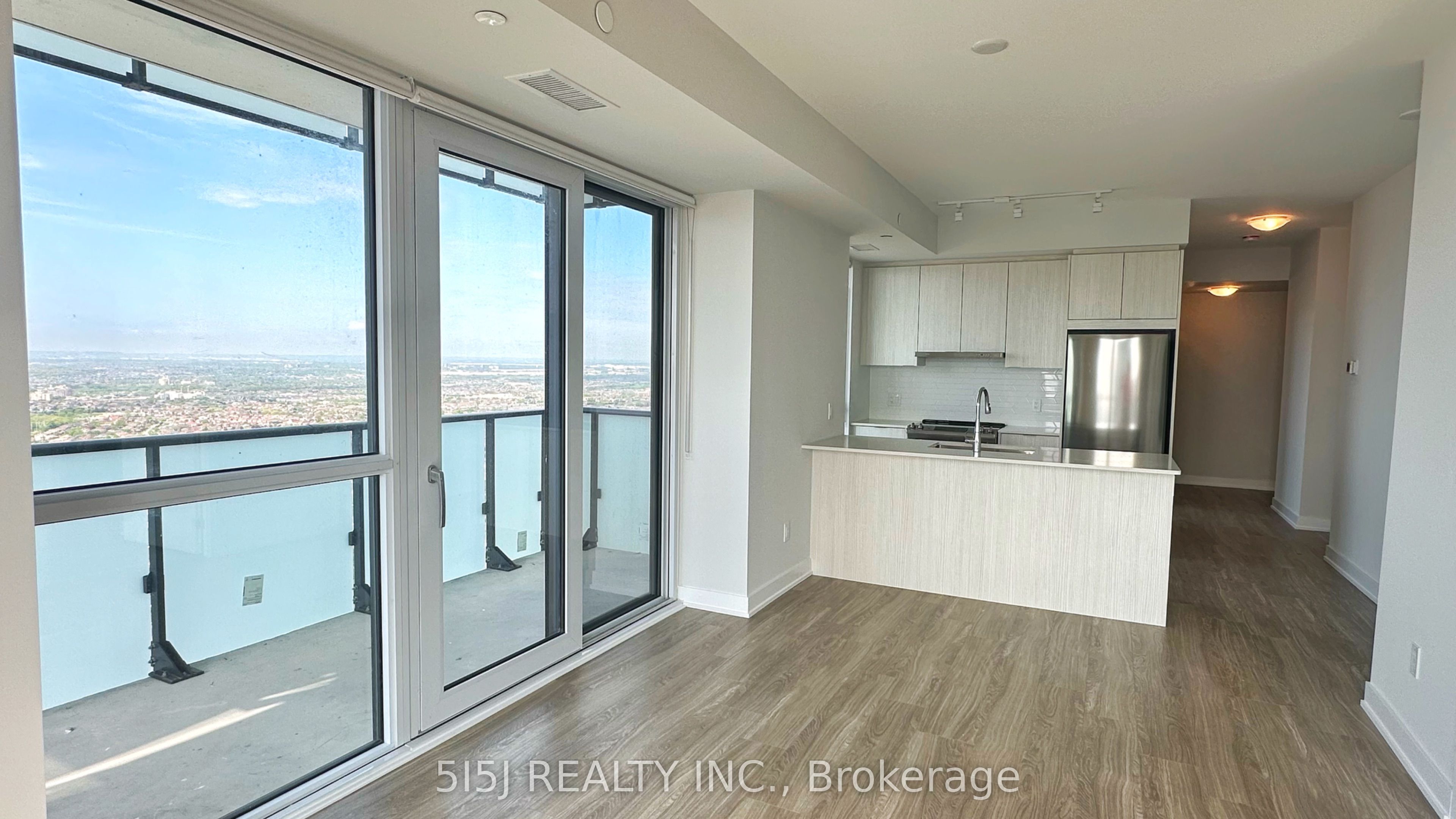 430 Square One Drive 4706