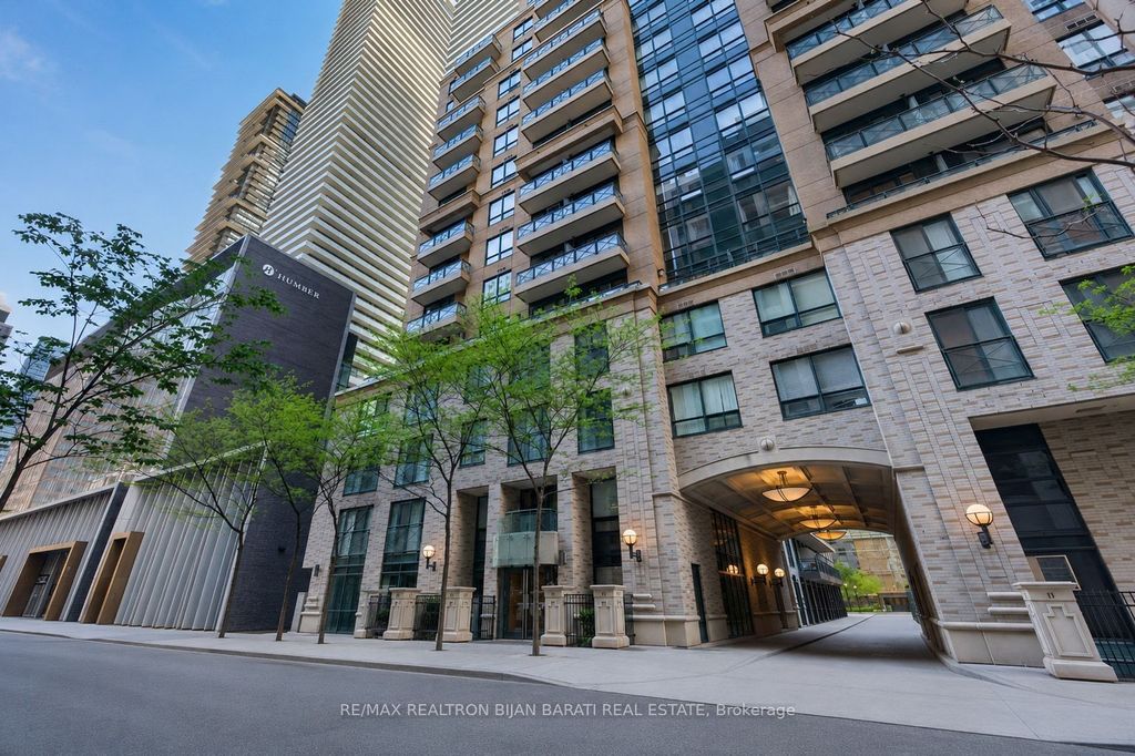 Photo of 35 Hayden Street #618, Toronto, ON M4Y 3C3 (MLS # C13216220)