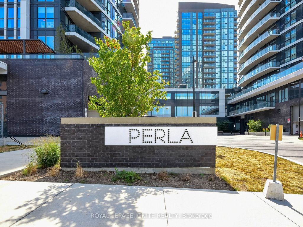 Photo of 35 Watergarden Drive #2516, Mississauga, ON L5R 0G8 (MLS # W12699656)