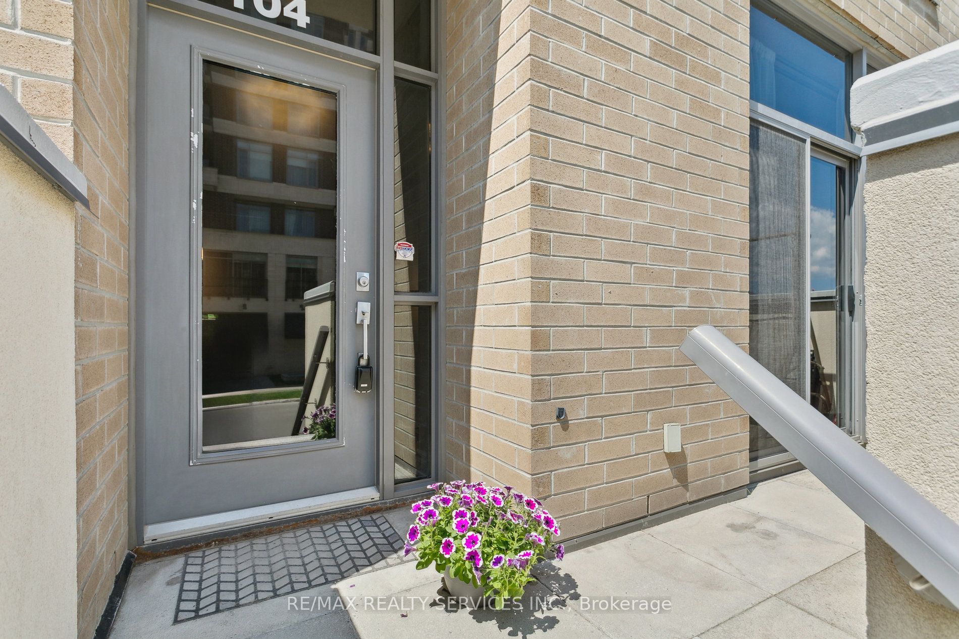 1940 Ironstone Drive 104