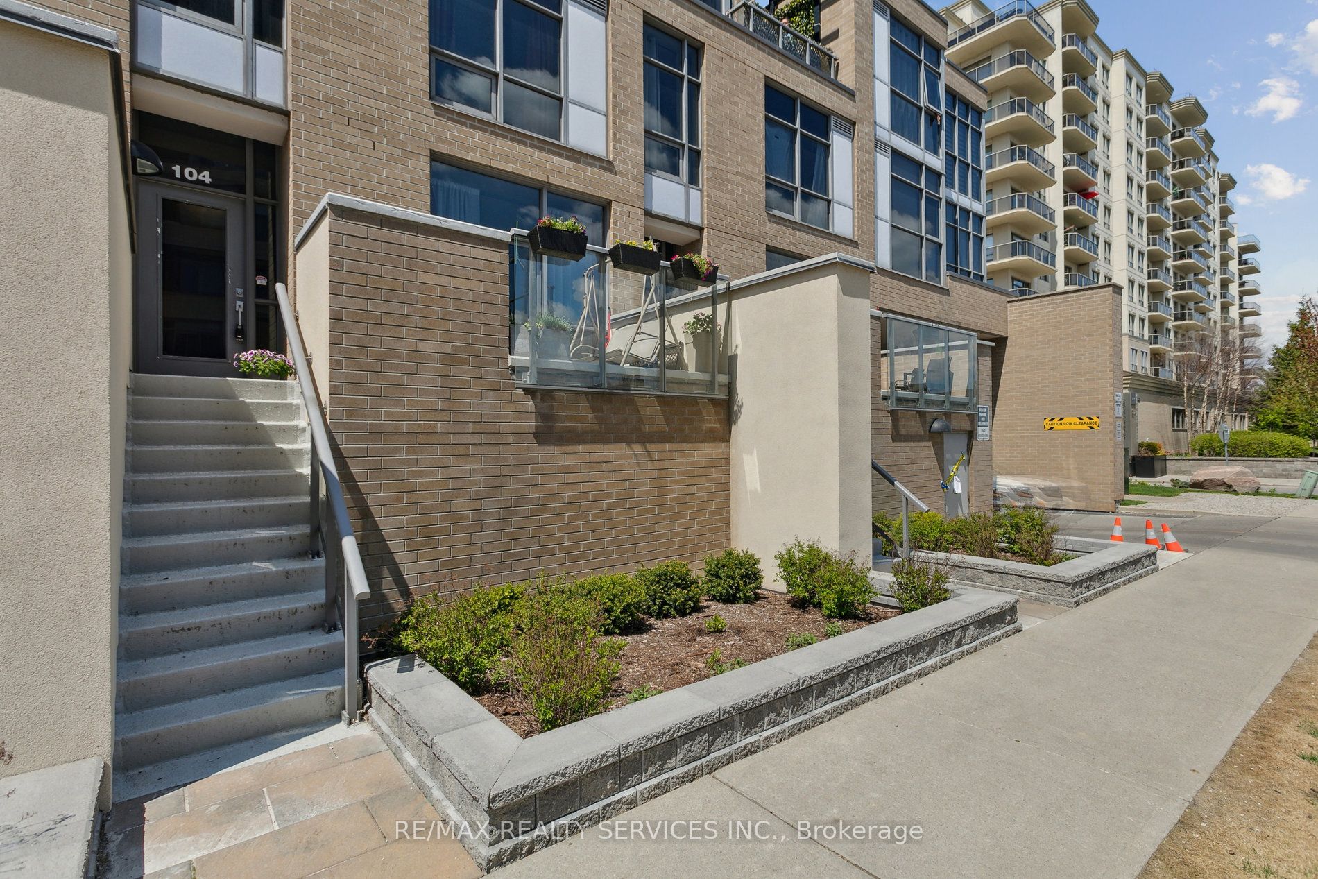 1940 Ironstone Drive 104