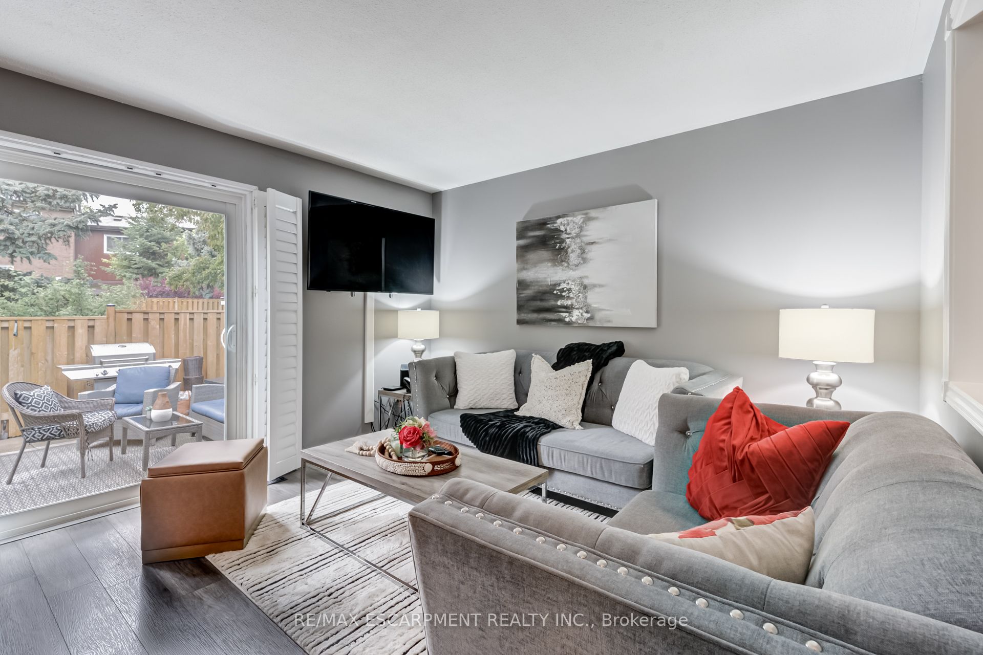 2825 Gananoque Drive 48