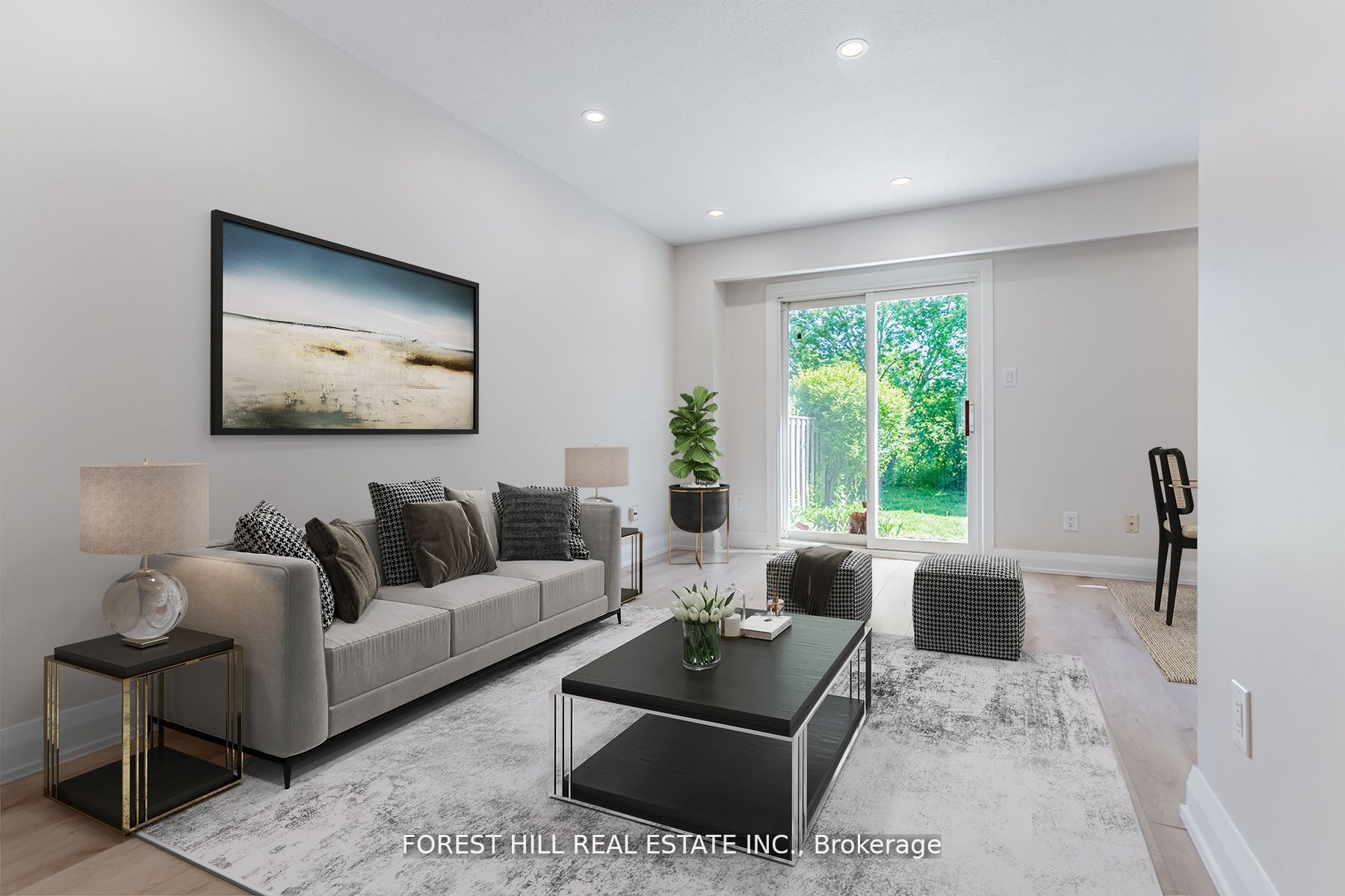 2120 Rathburn Road E 37