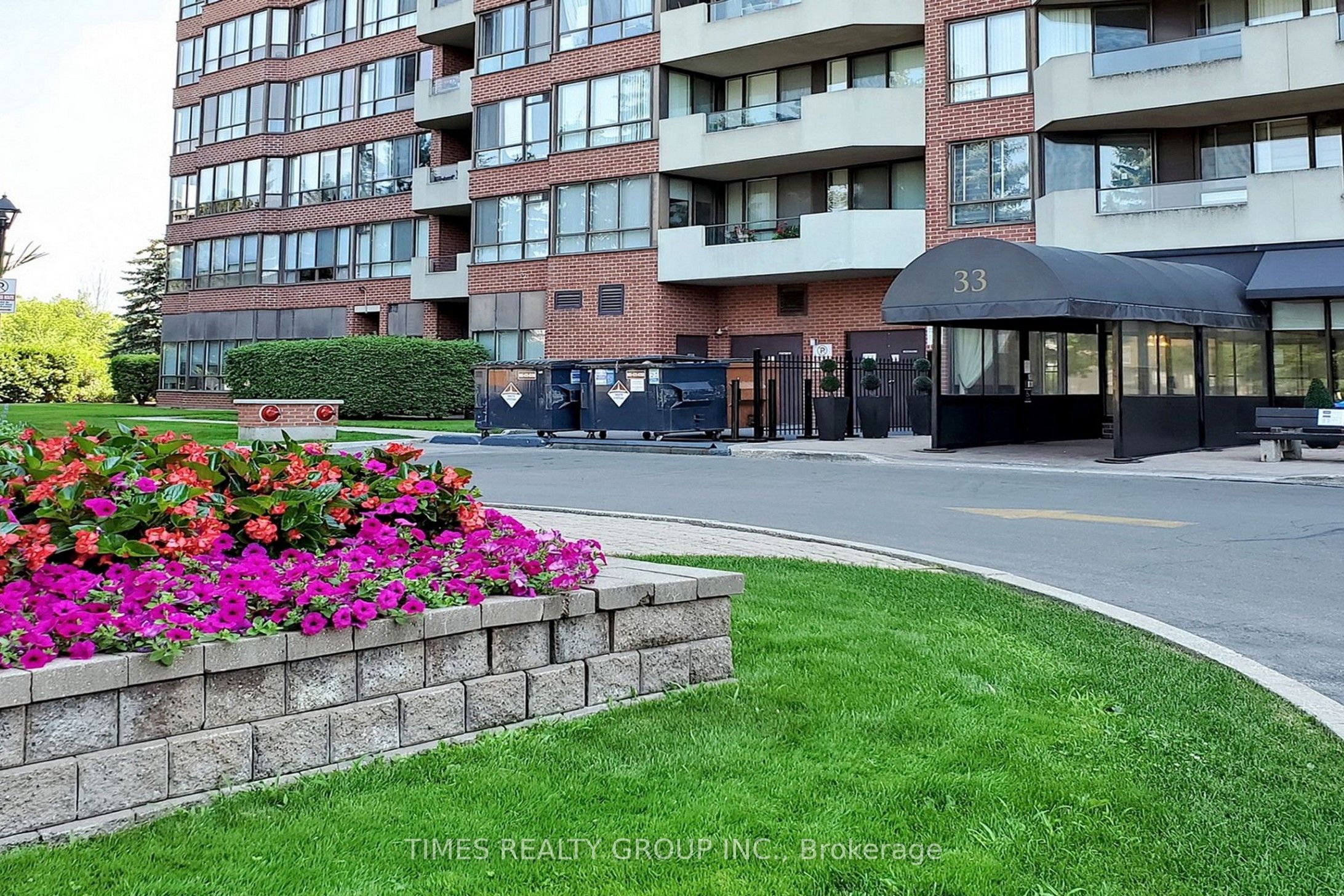 33 Weldrick Road E 1503