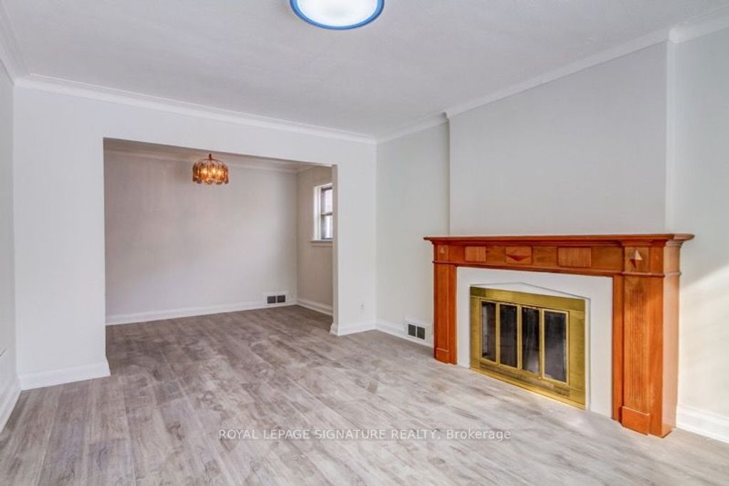 Photo of 88 Westview Boulevard, Toronto, ON M4B 3J1 (MLS # E13162334)