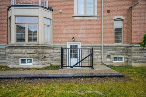 3498 Park Heights Way LOWER Mississauga ON L5M 0V2