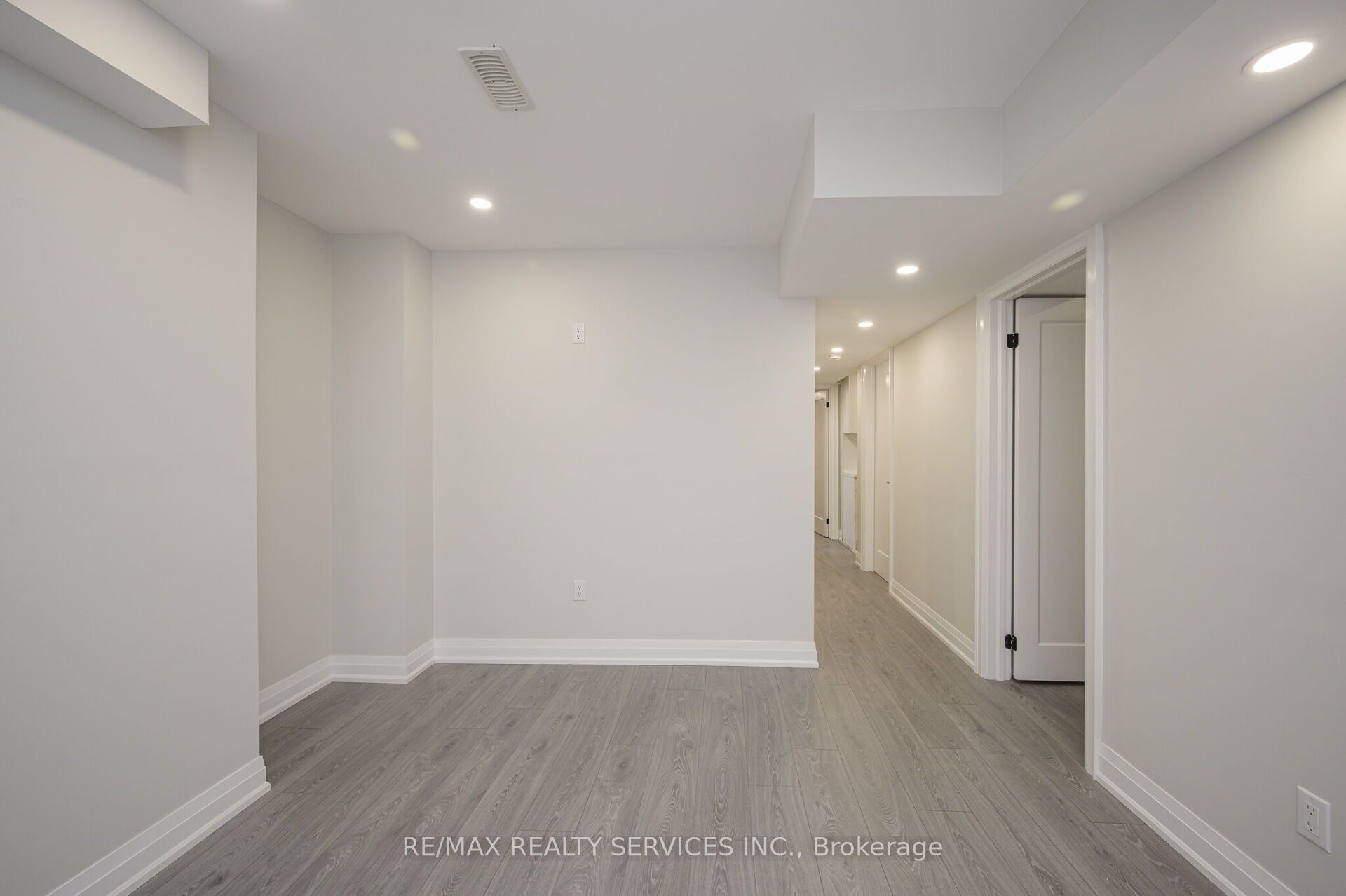 3498 Park Heights Way LOWER