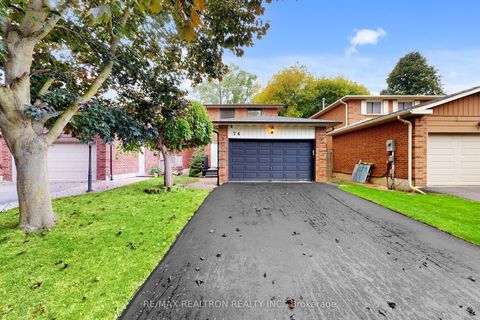 74 Trothen Circle Markham ON L3P 4H6