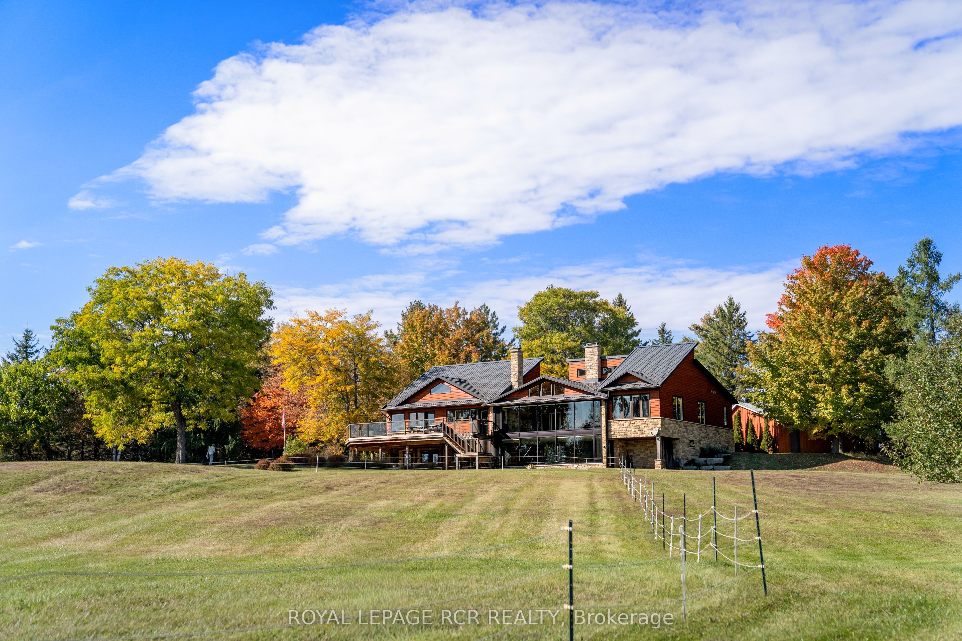 9121 Erin-Garafraxa Townline