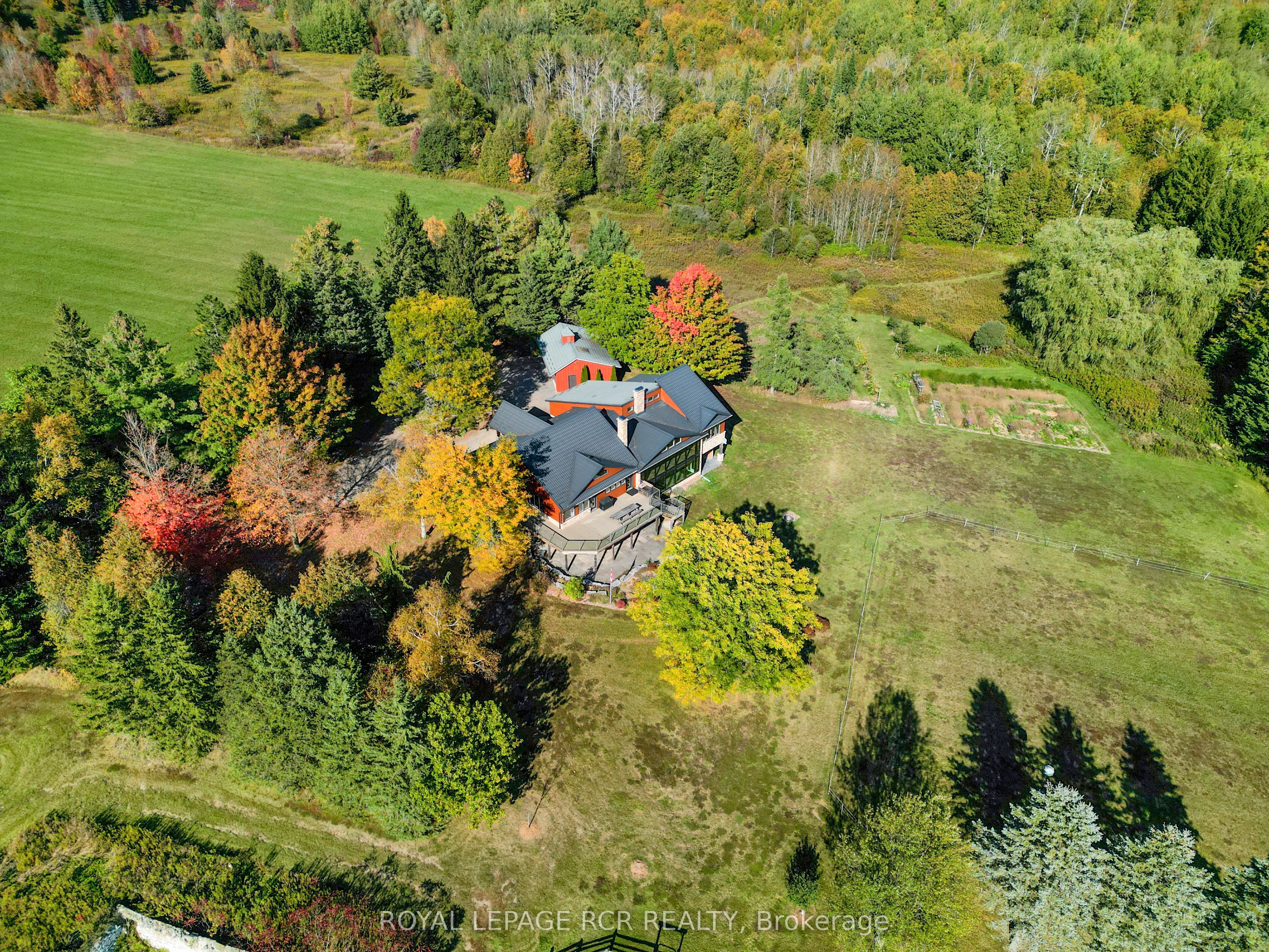 9121 Erin-Garafraxa Townline