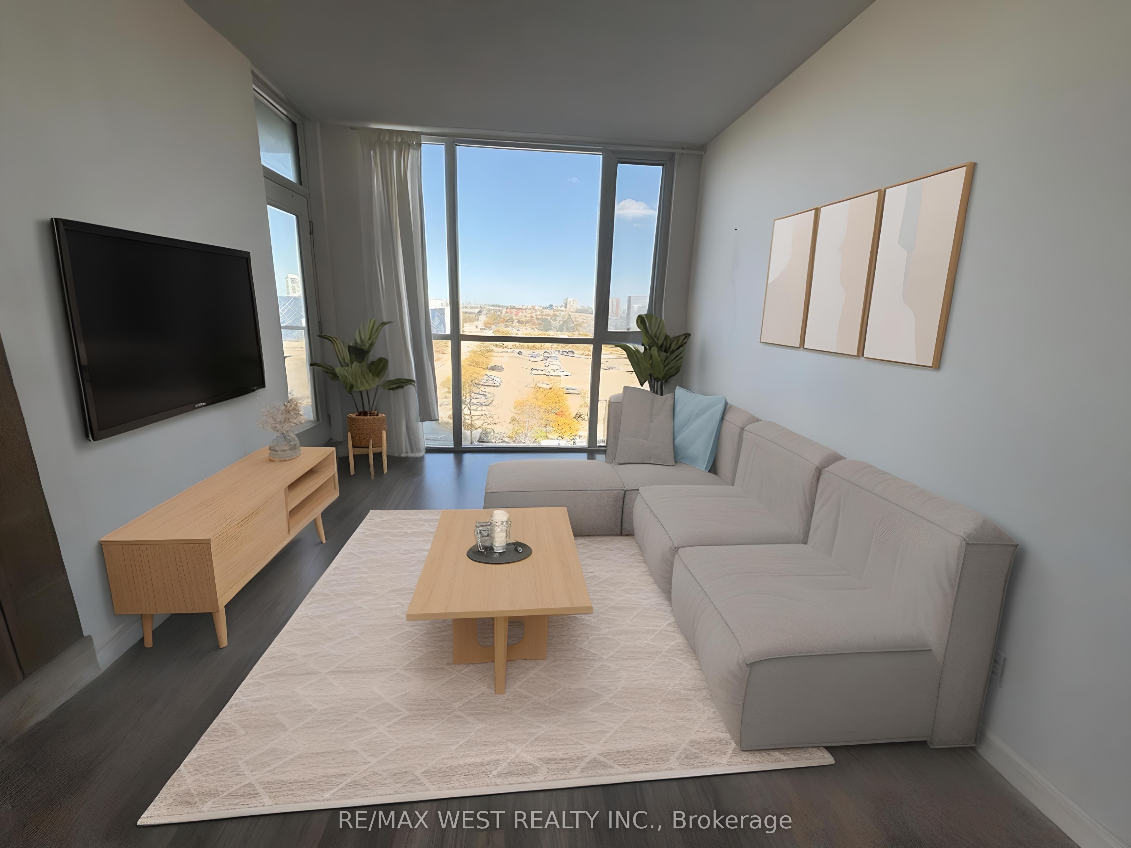 339 Rathburn Road W 701