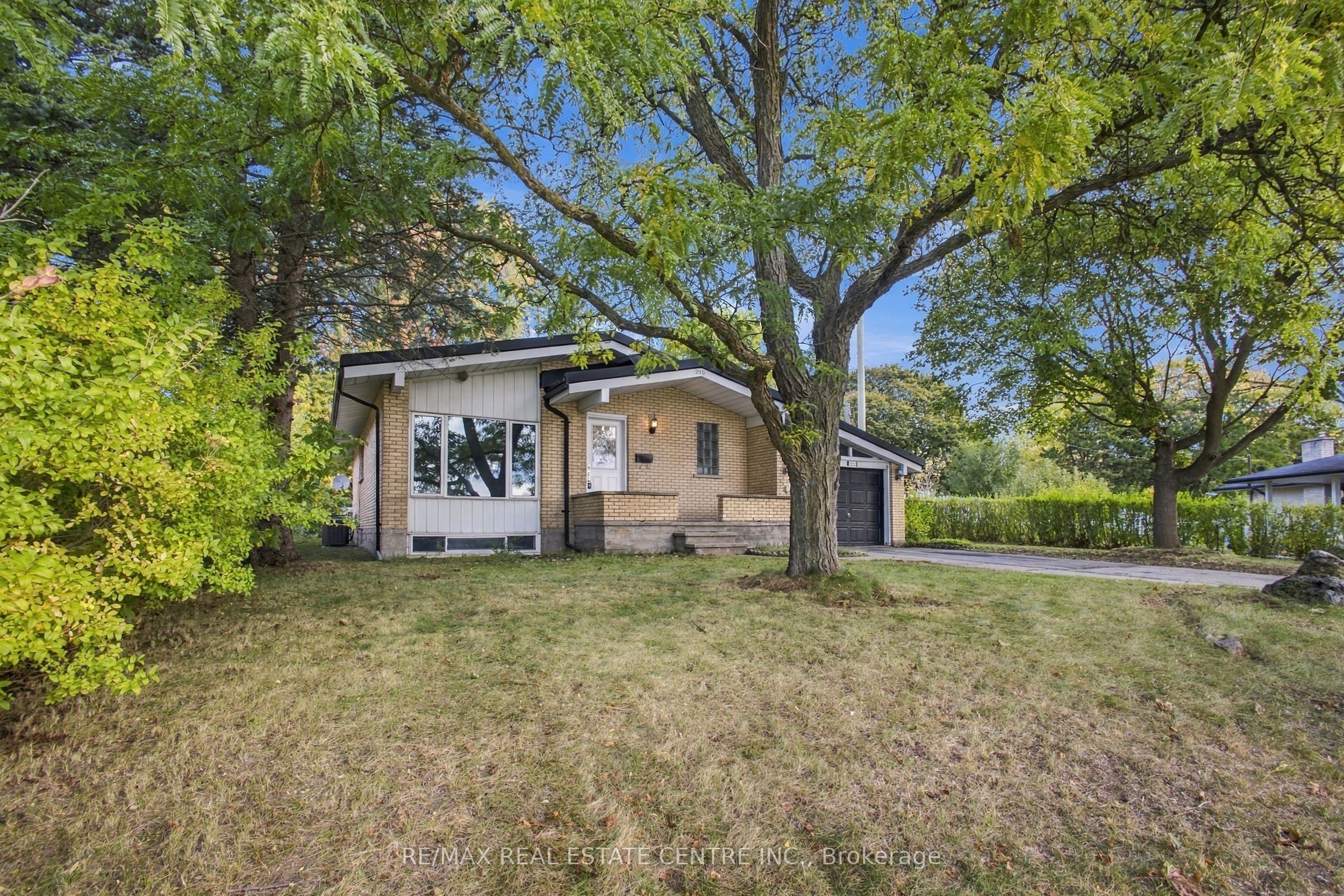 246 Hillcrest Road