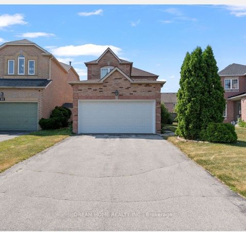 79 Cairncross Crescent Markham ON L3S 3Y1
