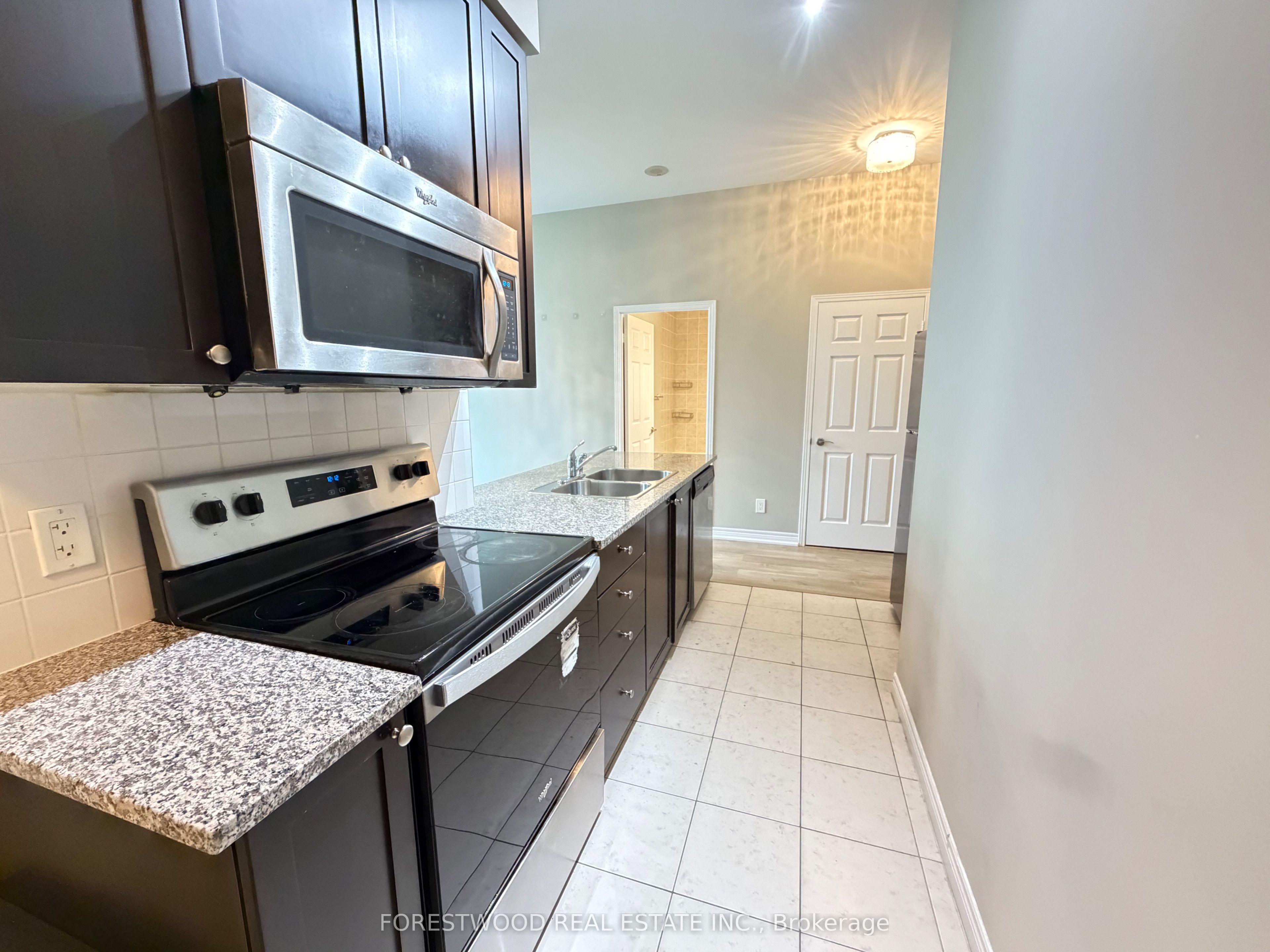 339 Rathburn Road W 101