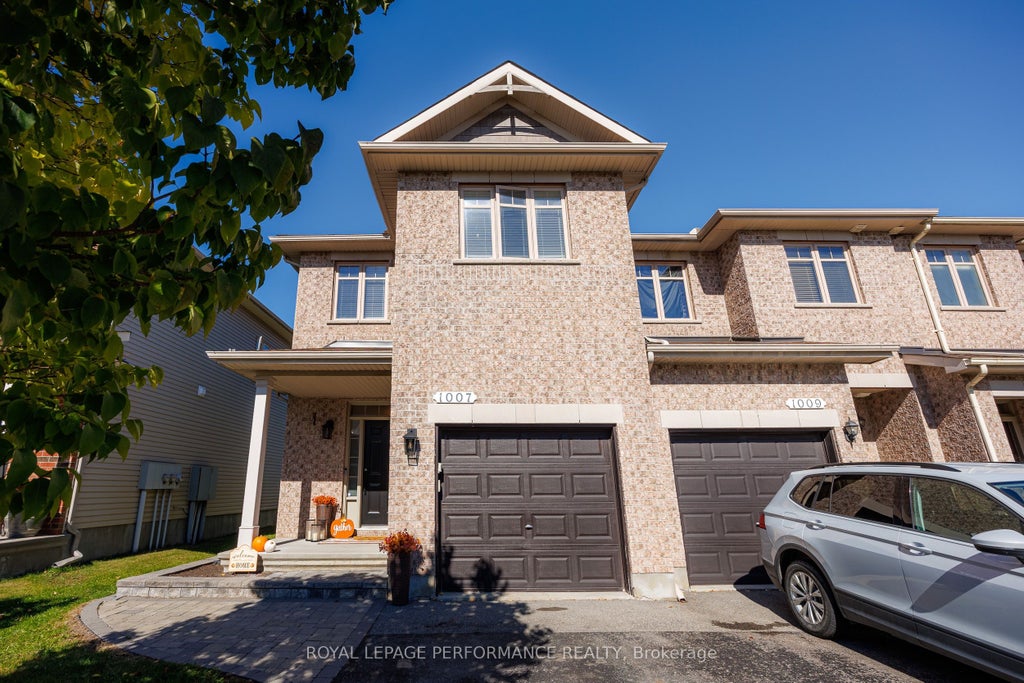 Photo of 1007 Grapefern Terrace, Orleans - Cumberland and Area, ON K4A 0L9 (MLS # X13944362)