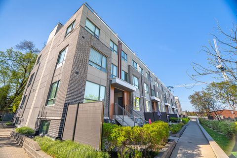 650 Atwater Avenue 35 Mississauga ON L5G 4K7