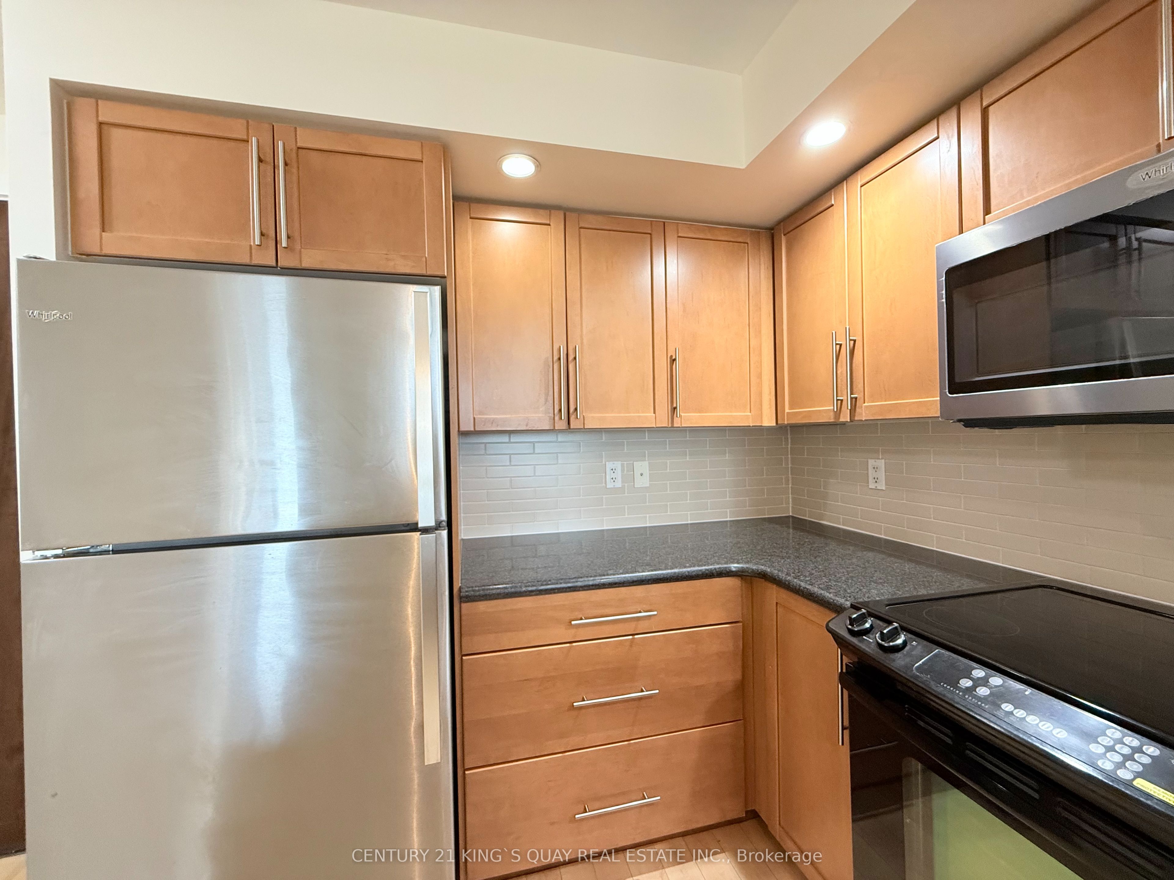 23 Cox Boulevard 1051