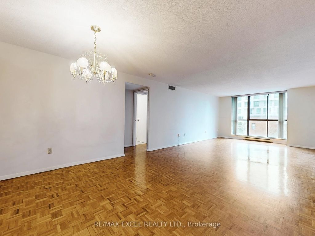 Photo of 188 Spadina Avenue #406, Toronto, ON M5T 3A4 (MLS # C12428477)
