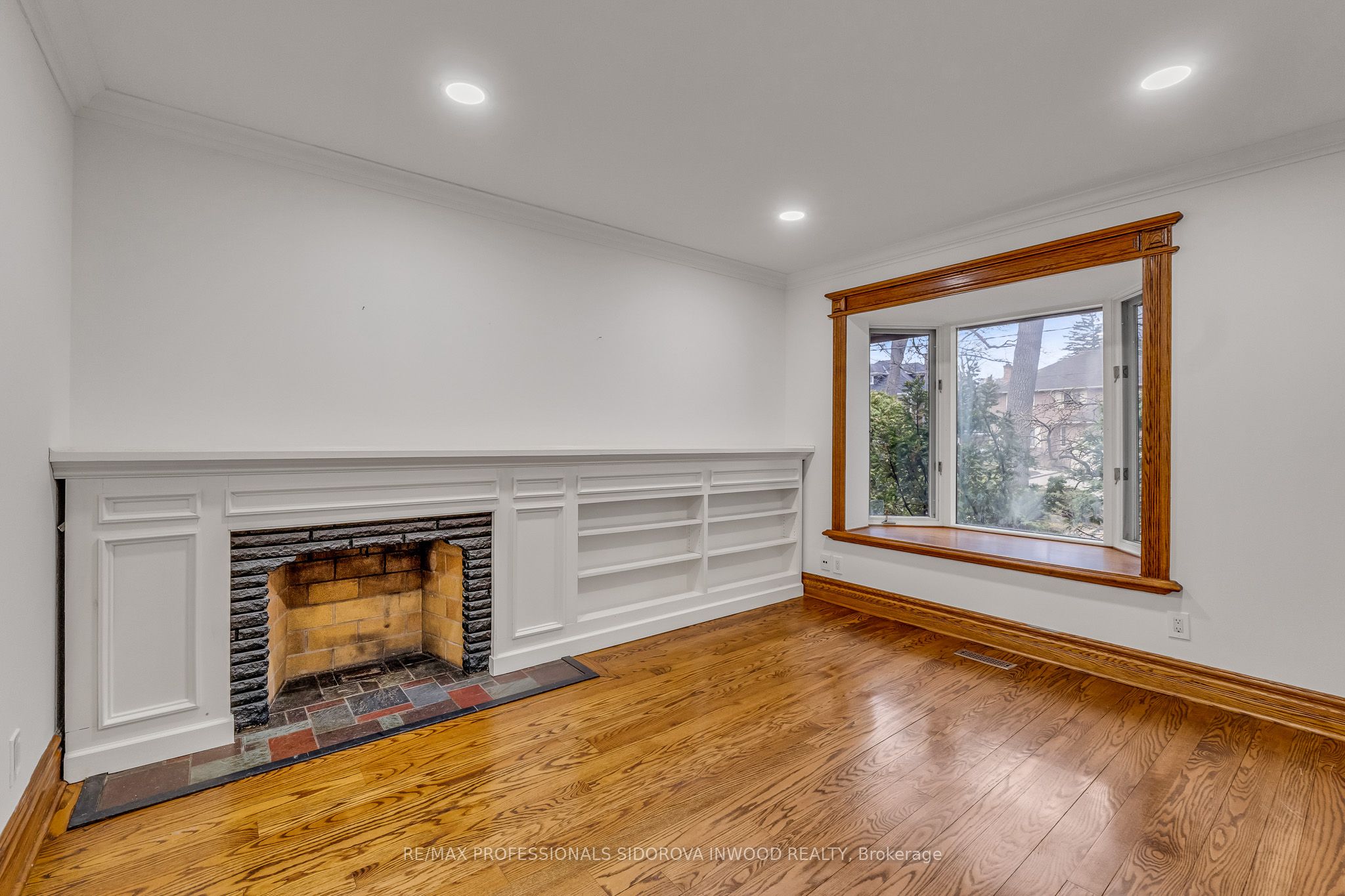 4 Baby Point Terrace