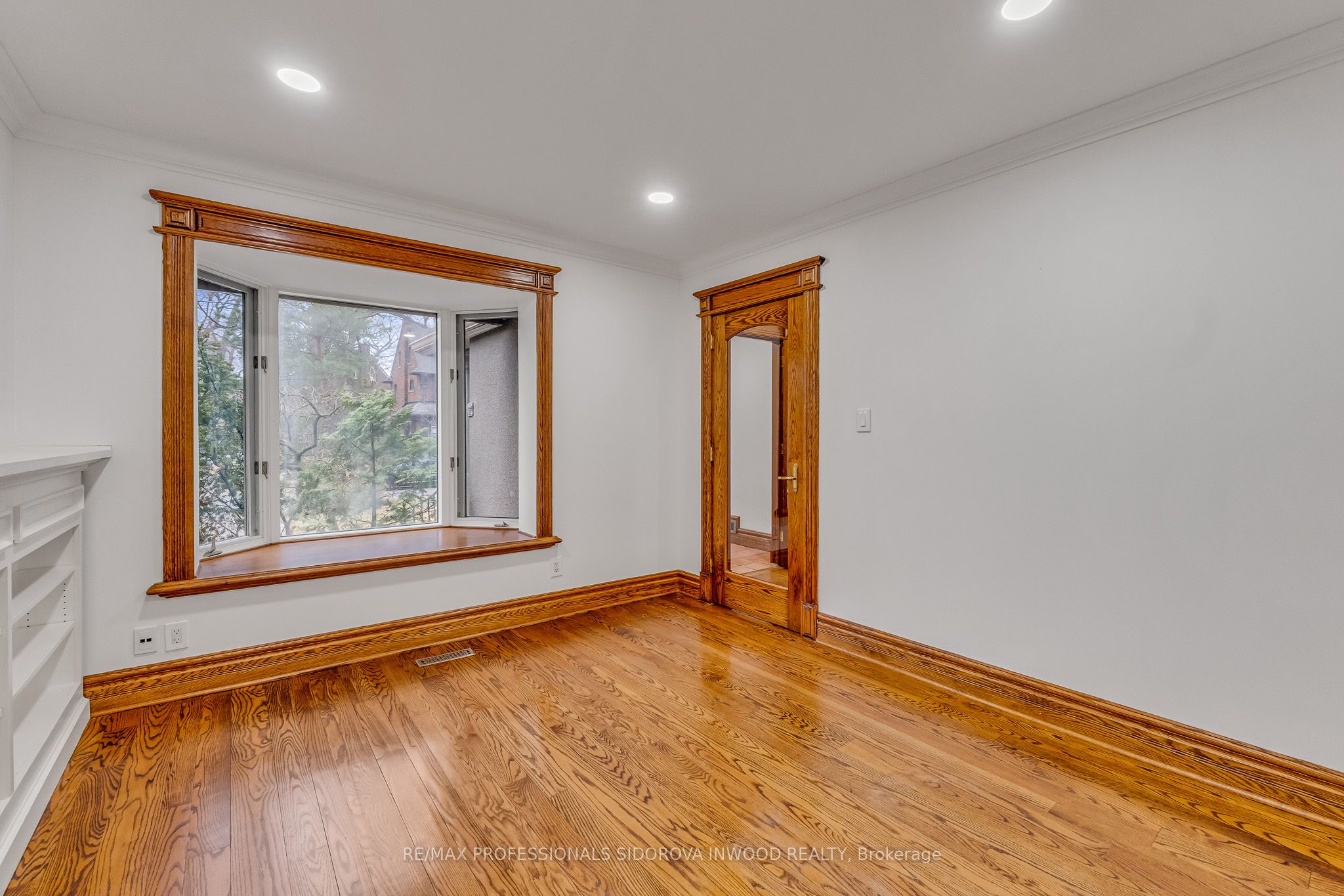4 Baby Point Terrace