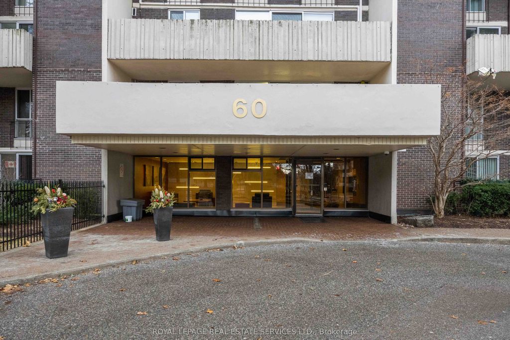 Photo of 60 Southport Street #808, Toronto, ON M6S 3N4 (MLS # W13190120)