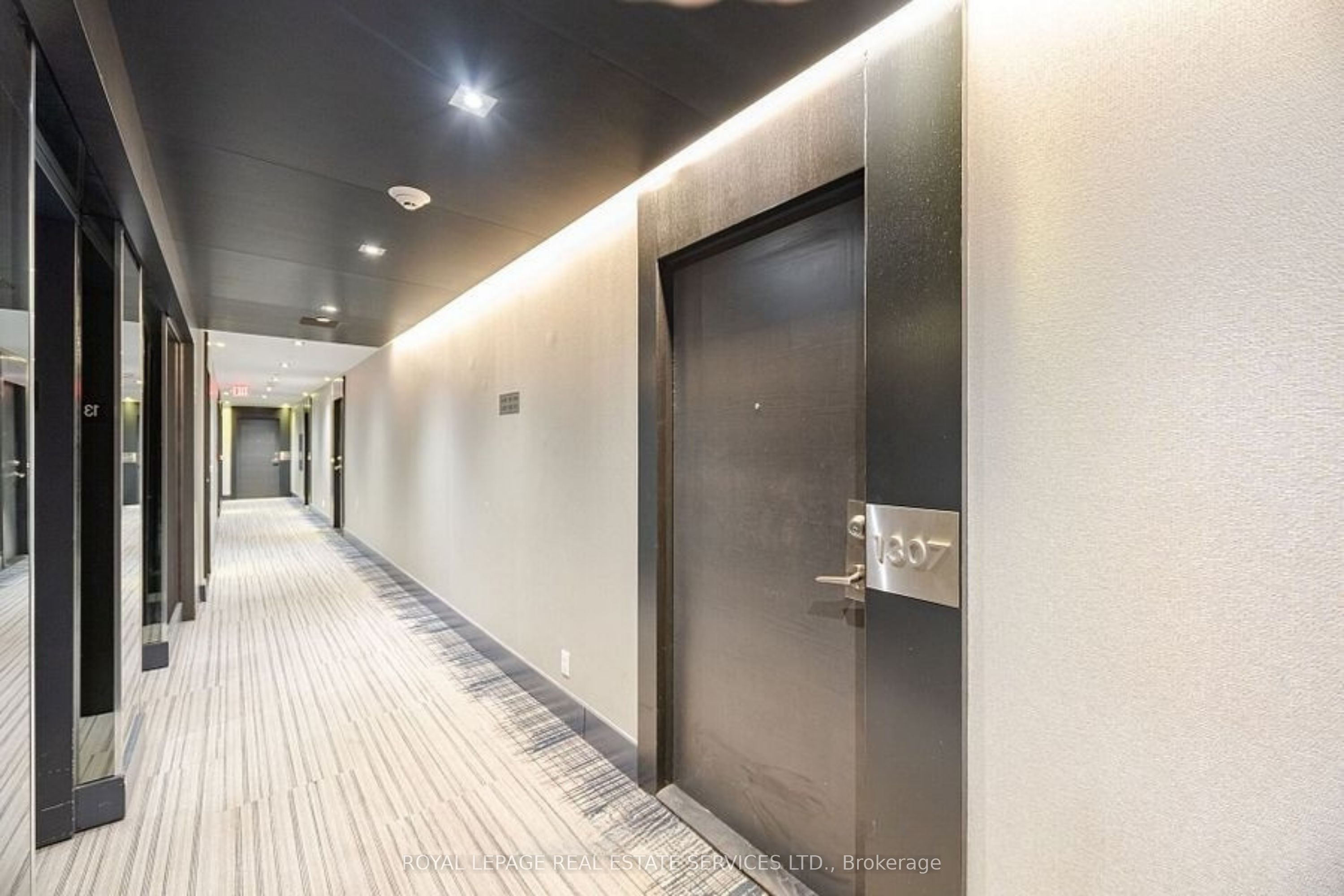 33 Shore Breeze Drive 1307