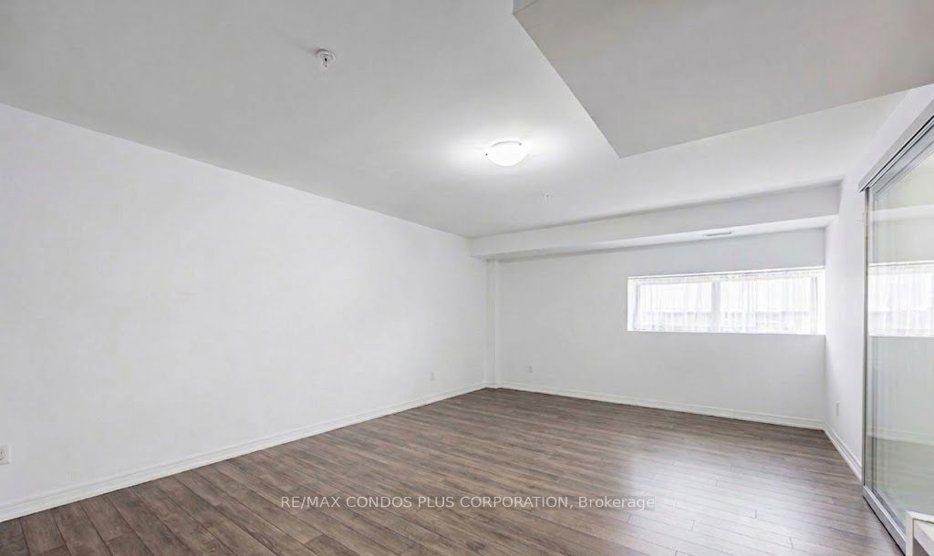 408 Browns Line W 101