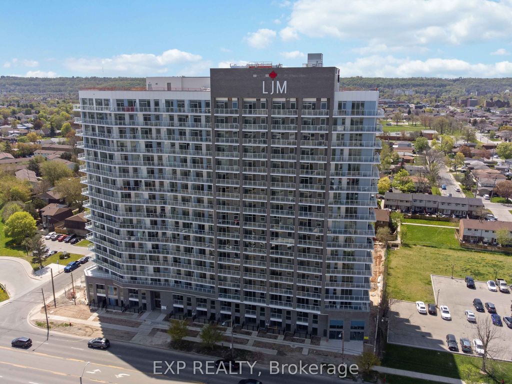 Photo of 2782 Barton Street E #1315, Hamilton, ON L8E 2J8 (MLS # X13041826)