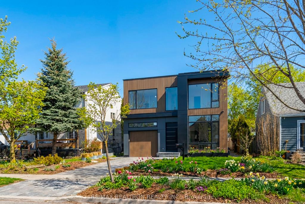 Photo of 19 Topham Road, Toronto, ON M4B 3K3 (MLS # E12878146)