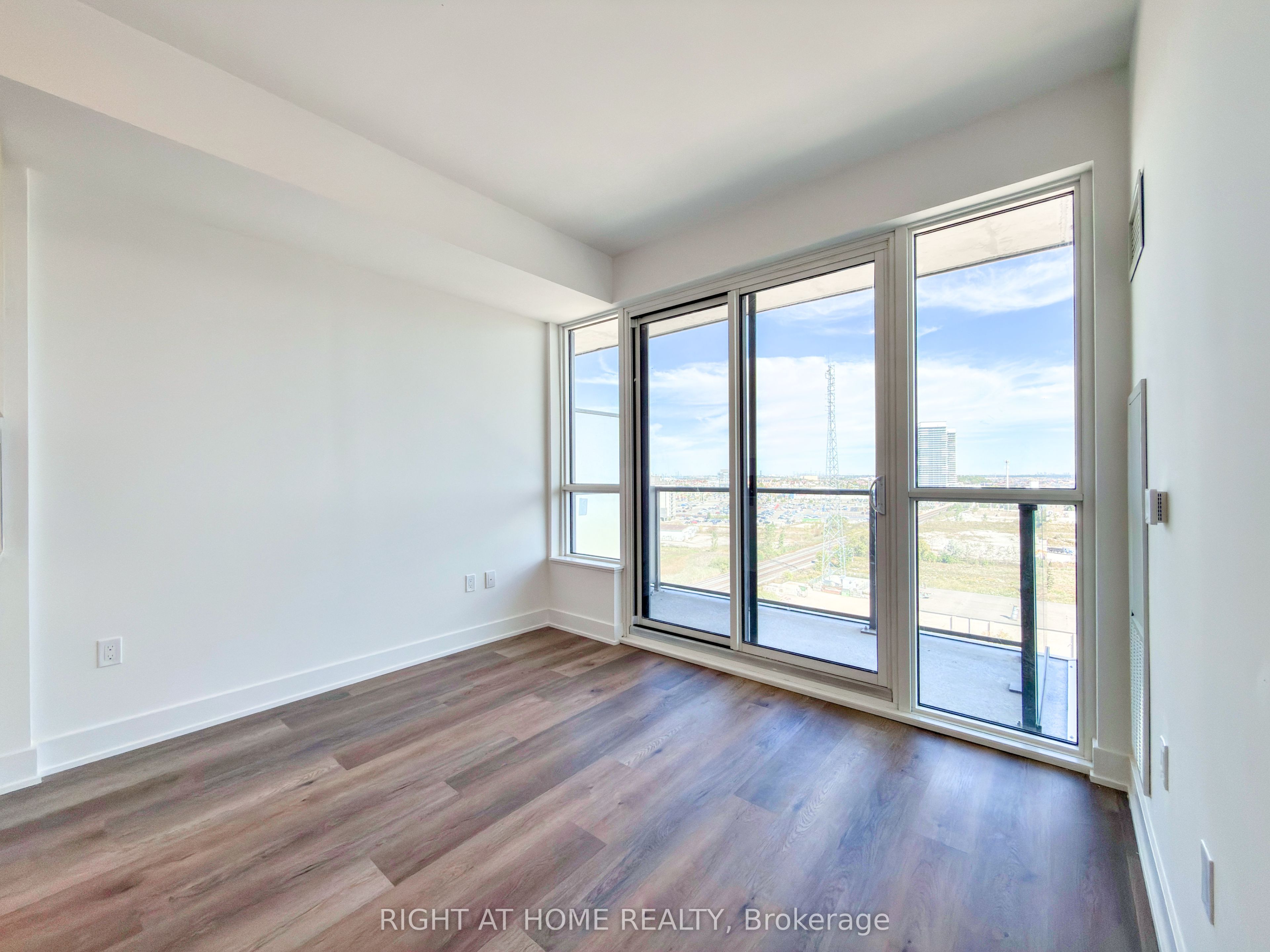125 Nipissing Road 1202B