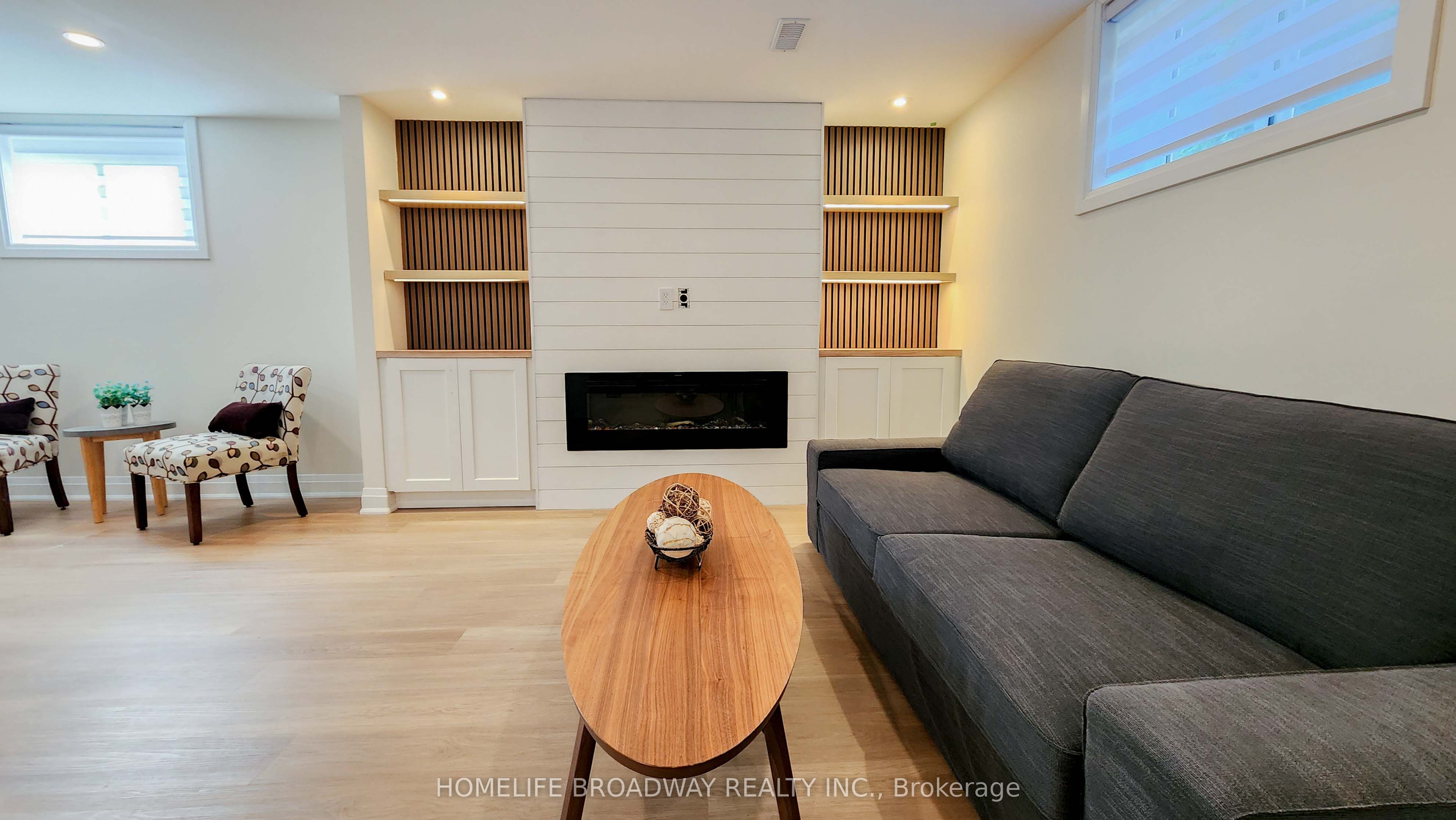 23 Southdale Drive (Lower)