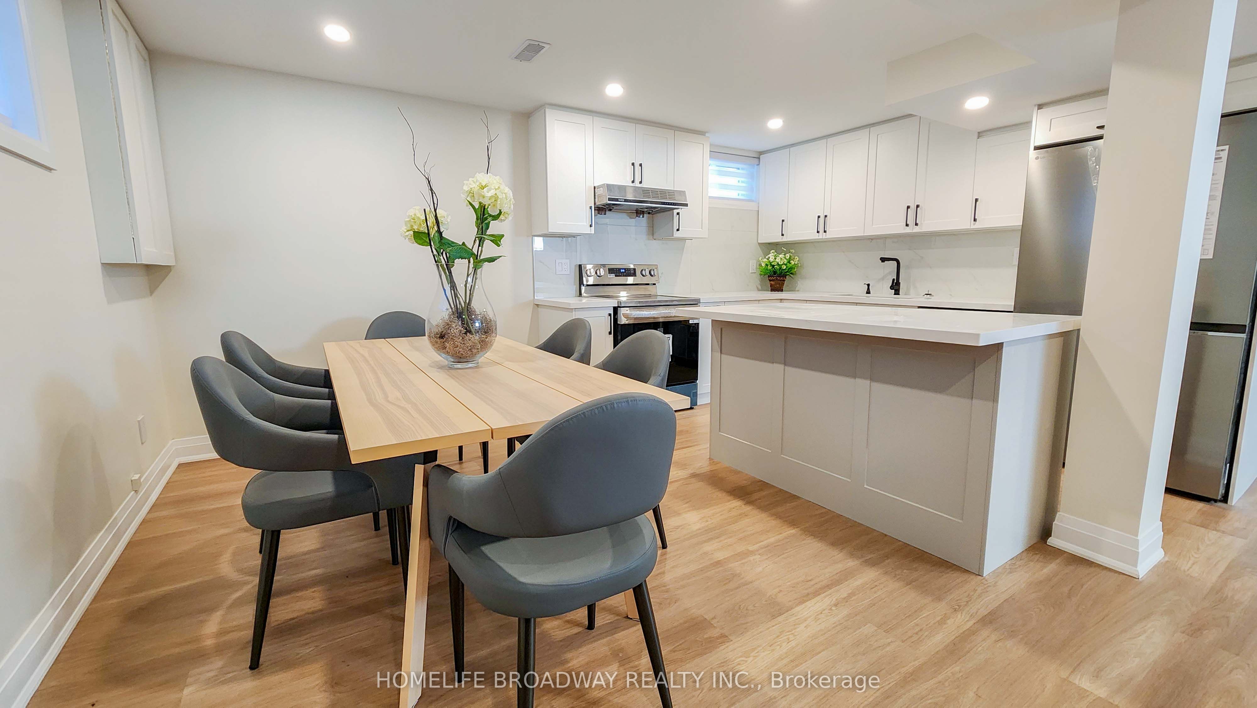 23 Southdale Drive (Lower)