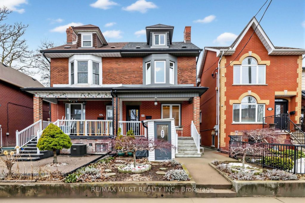 Photo of 746 Gladstone Avenue, Toronto, ON M6H 3J6 (MLS # W12898752)
