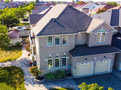 116 Landsdown Crescent Markham ON L6E 0M8