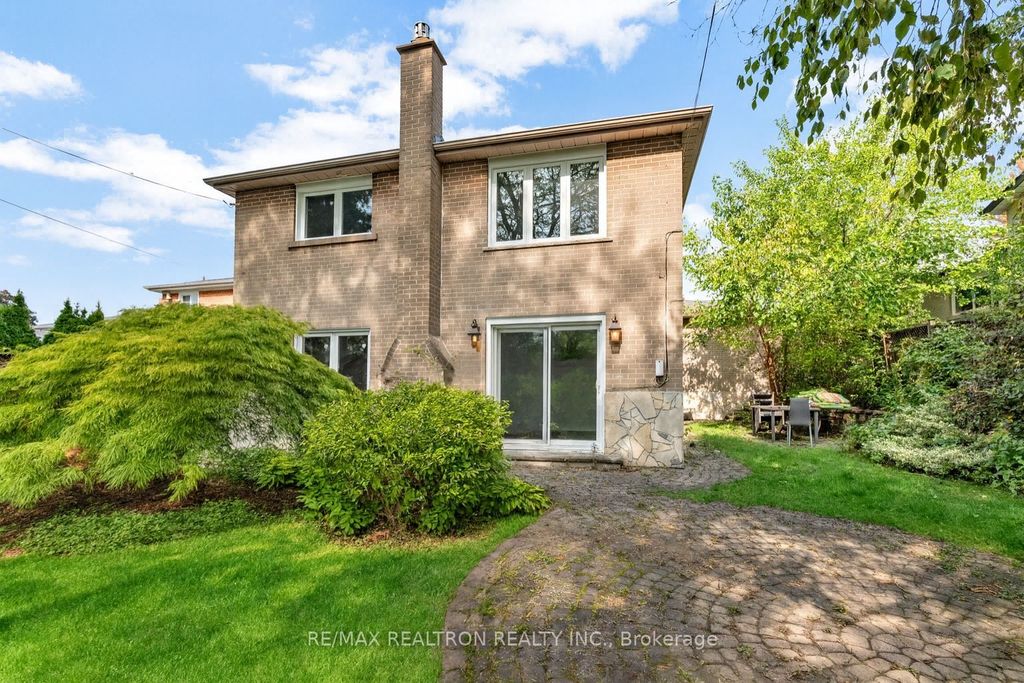 Photo of 53 Knighton Drive, Toronto, ON M4A 1V9 (MLS # C12497426)