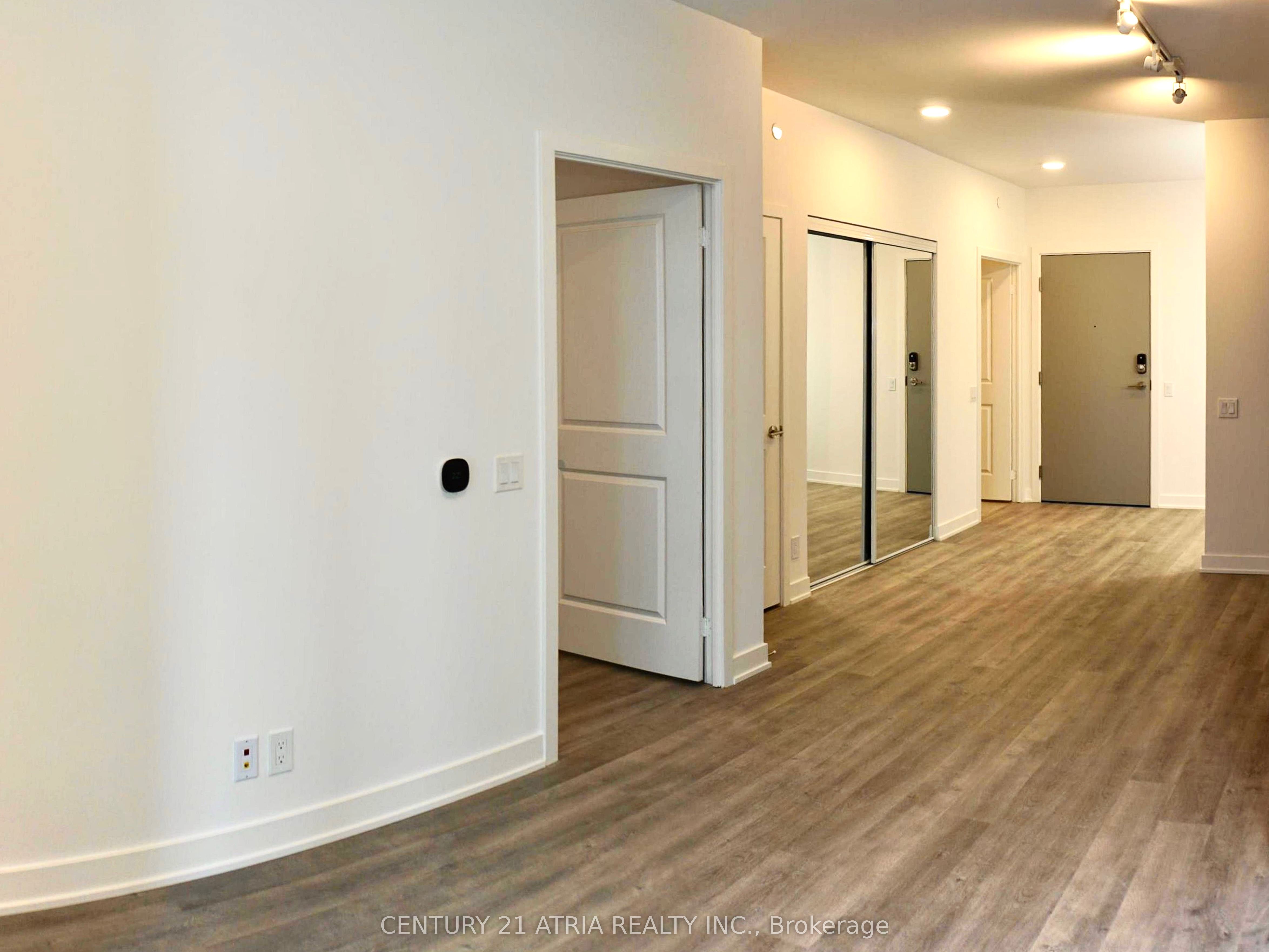 30 Upper Mall Way 619A