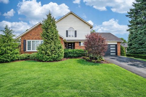 8 Wadsworth Circle Brampton ON L6Z 1W7