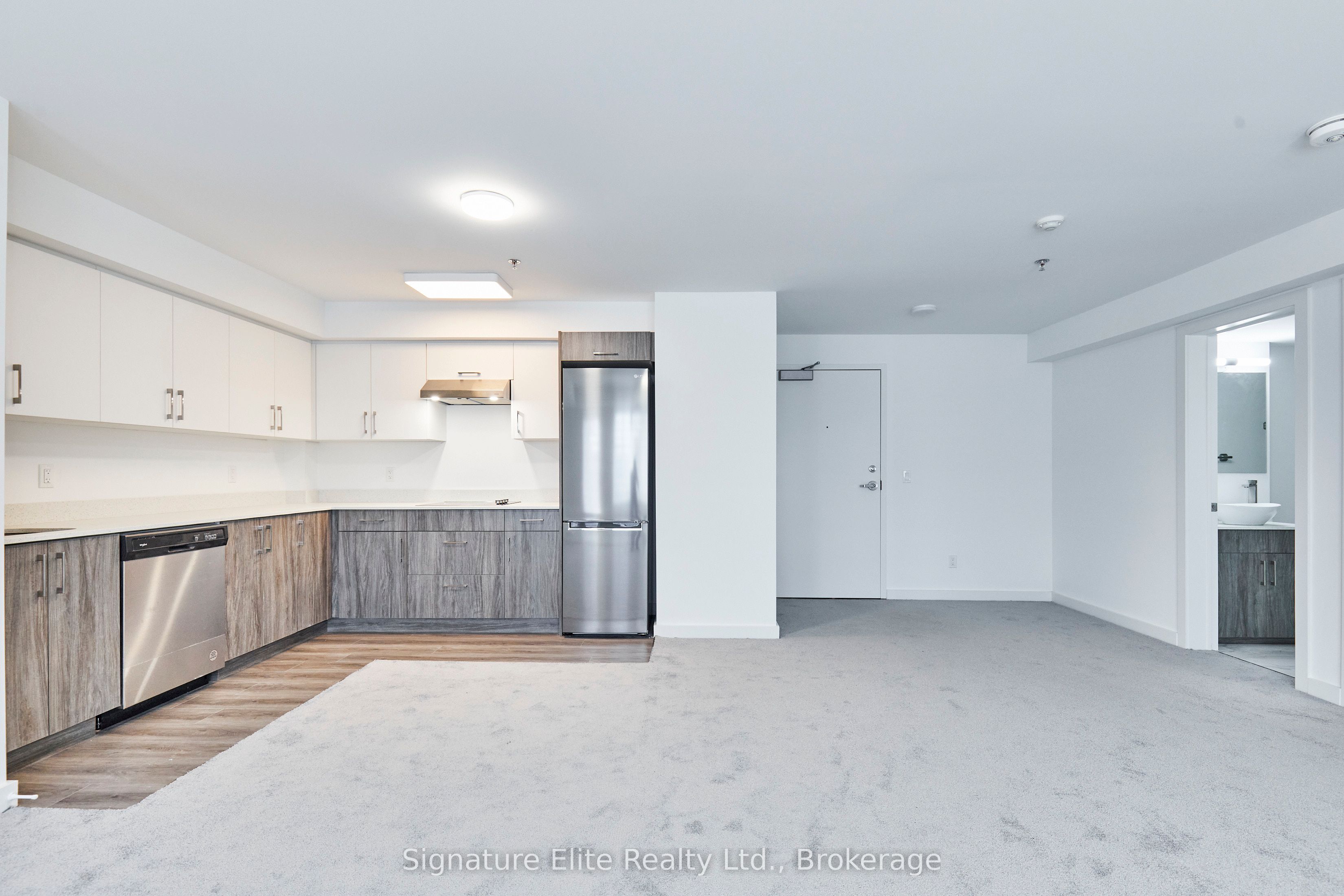 45 Connaught Avenue 402