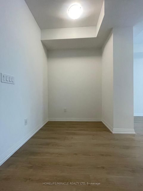 8 Widmer Street 1110 Toronto ON M5V 0W6