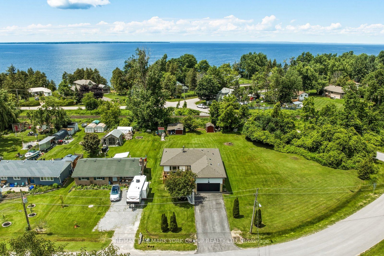 54 Twmarc Avenue
