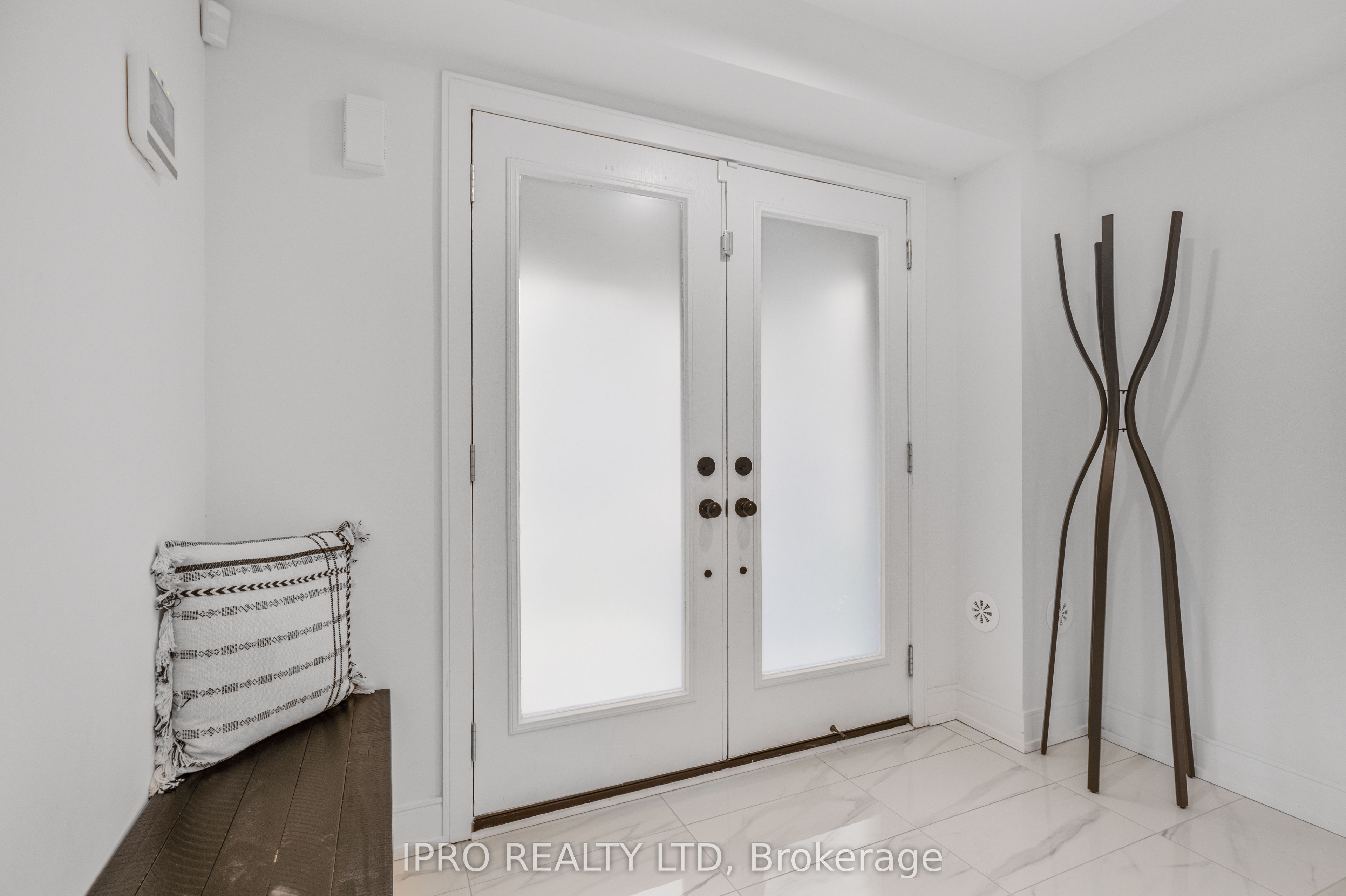 1337 Clarriage Court