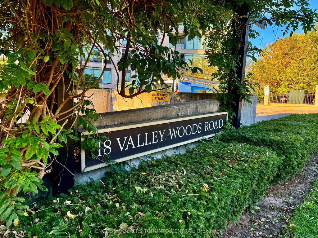 Photo of 18 Valley Woods Road #Ph105, Toronto, ON M3A 0A1 (MLS # C12442820)