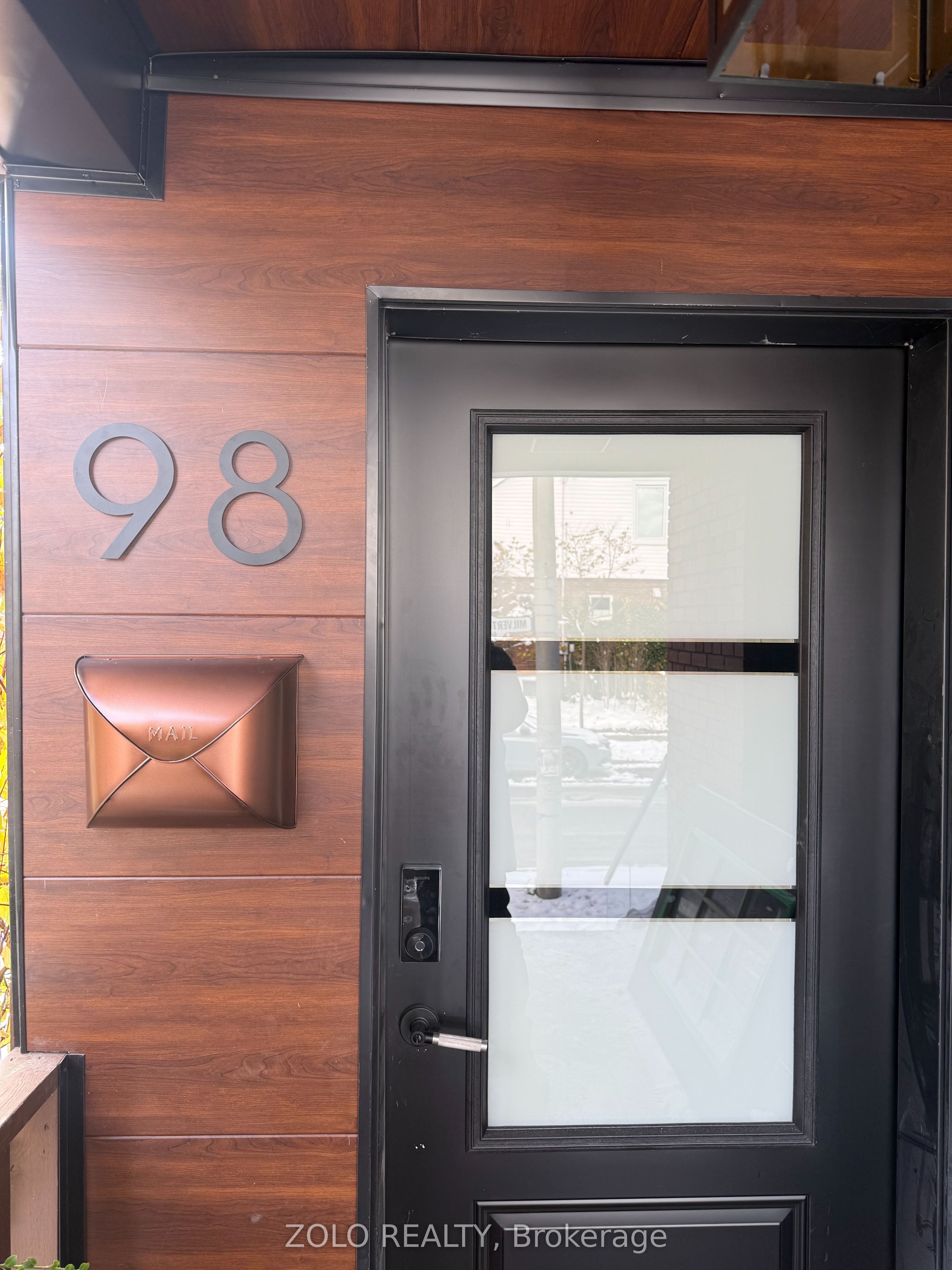 98 Woodmount Avenue