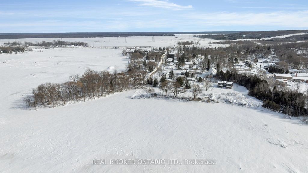 Photo of 31 Hemlock Avenue, Tay, ON L0K 2C0 (MLS # S12777994)