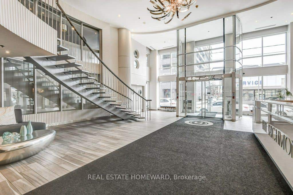 Photo of 323 E Richmond Street #1009, Toronto, ON M5A 4R3 (MLS # C13602698)